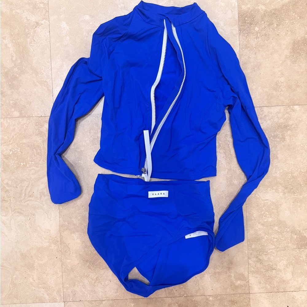 Vaara Bottom S/Top M